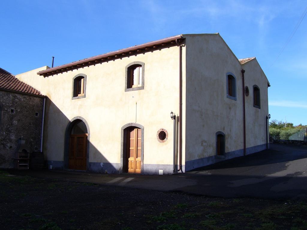 Etna Wine Azienda Agrituristica Passopisciaro Room photo