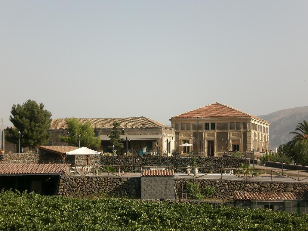 Etna Wine Azienda Agrituristica Passopisciaro Exterior photo
